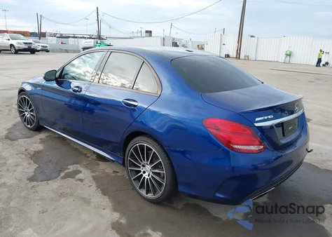 2018 Mercedes-Benz C 300 из США, поврежденный, VIN 55SWF4JB5JU245457